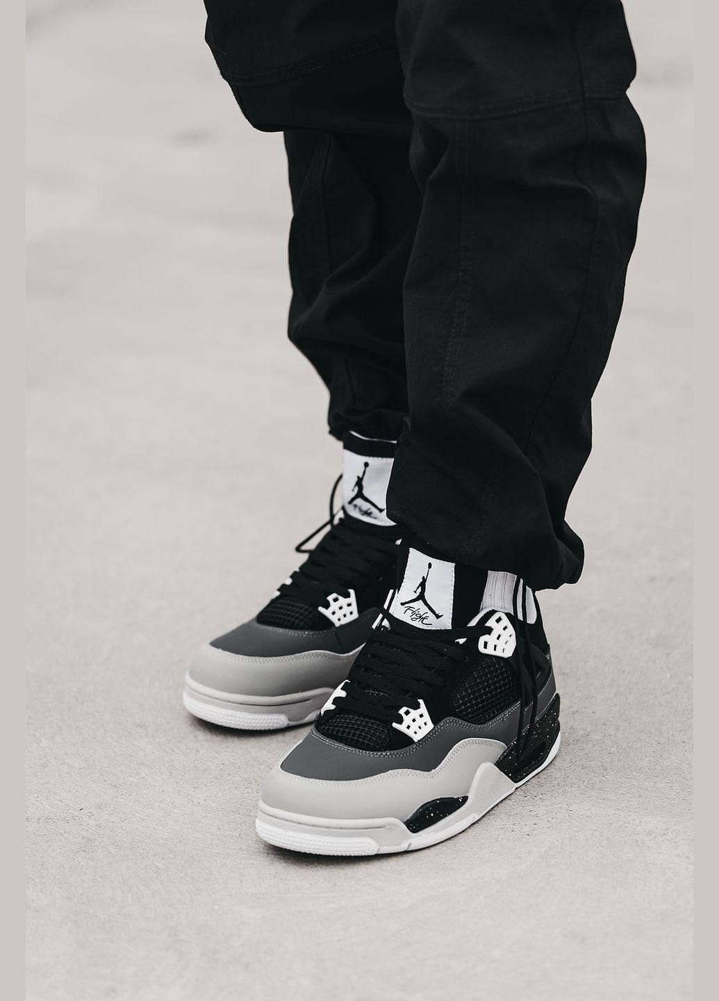 Чорні всесезон кросівки чоловічі nike air jordan 4 retro black grey | найк аір джордан 4 чорні сірі No Brand