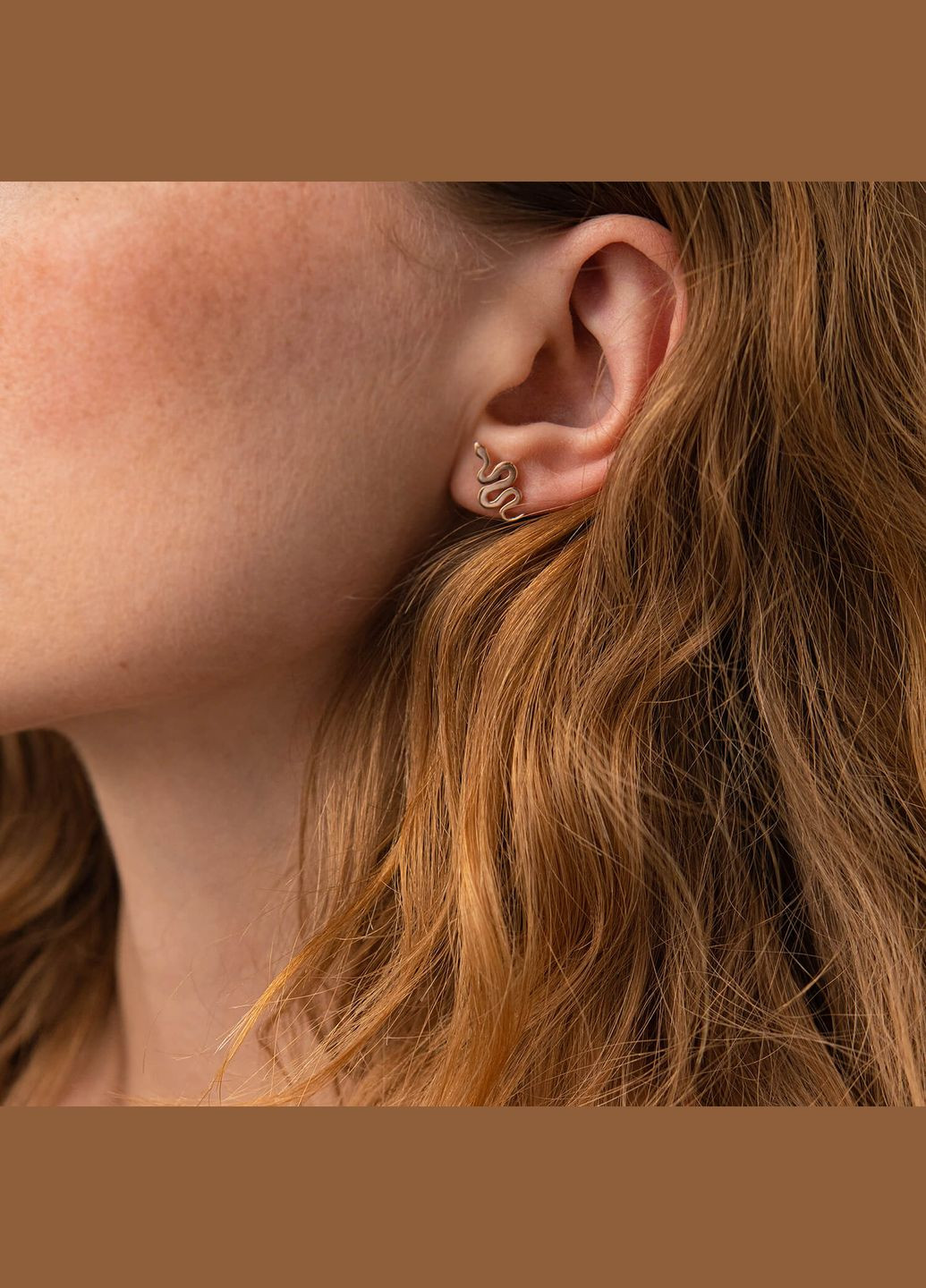 Серьги - пусеты Змеи в красном золоте с07925 Oniks (264023210)