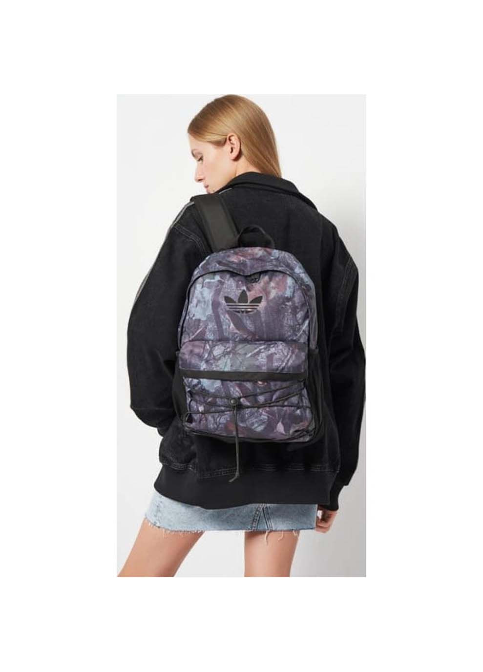 Рюкзак CAMO CL BP 18,7L разноцветный Унисекс 12.5 x 28.5 x 41.8 см adidas (367600850)