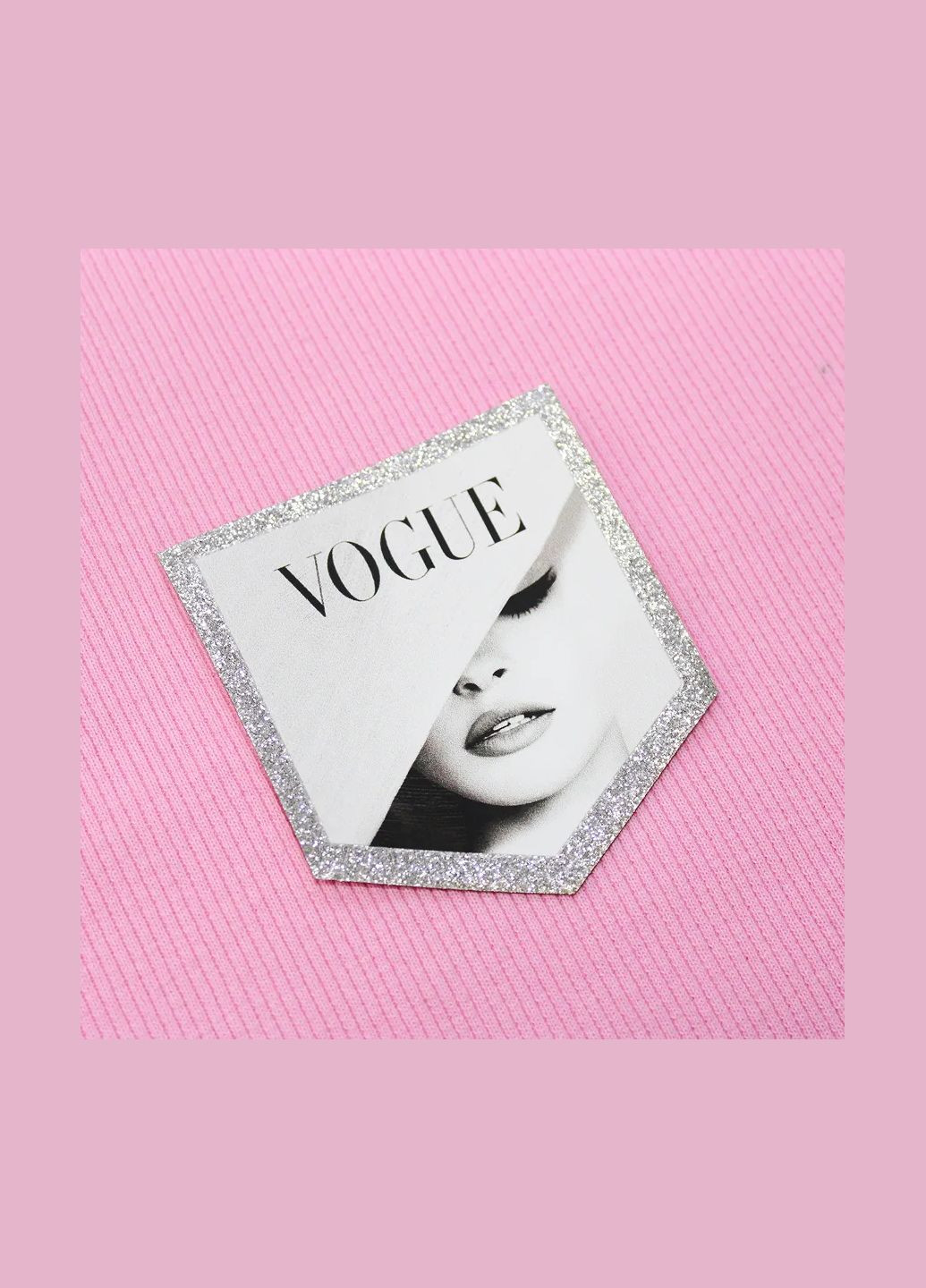 Нашивка из глитера "Vogue" белого цвета (5669) No Brand (338195672)