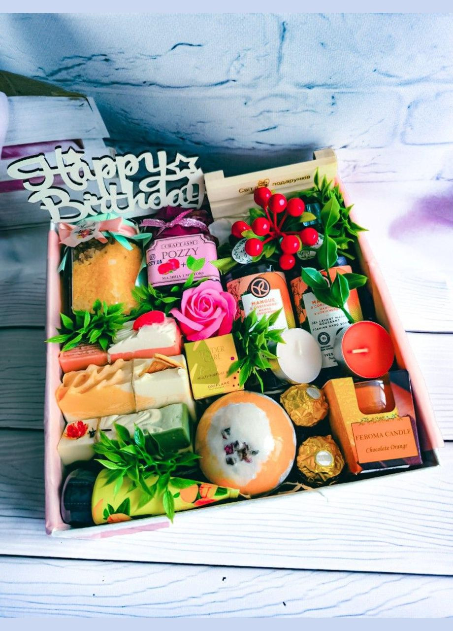 Подарунковий Beaty box з косметикою для жінки дівчини мами чи подруги на день народження на день матері No Brand (340535688)