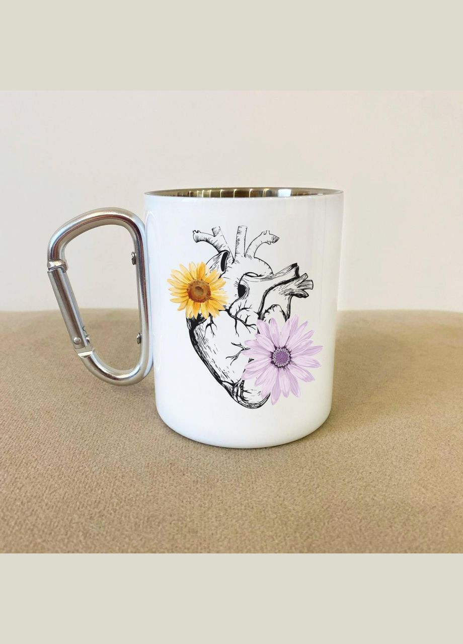 Кружка металлическая с карабином "Мое сердце бьется в ритме ВСУ" 300 мл Белая No Brand (324263853)