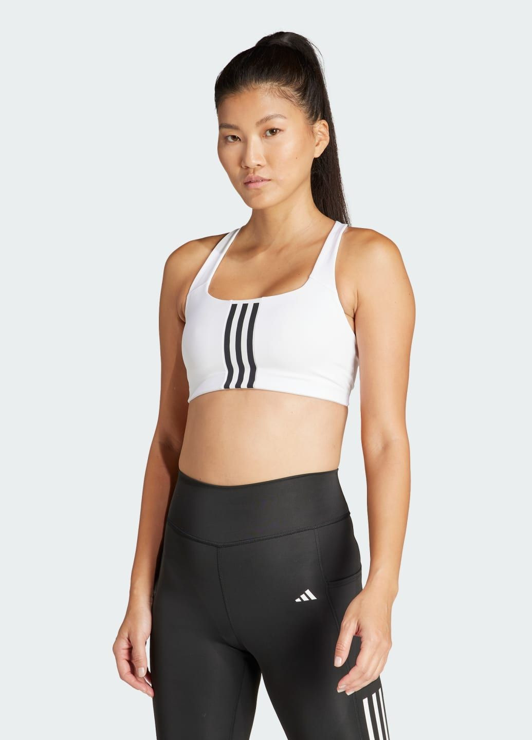 Білий спортивне бра powerimpact training medium-support 3-stripes adidas інтерлок