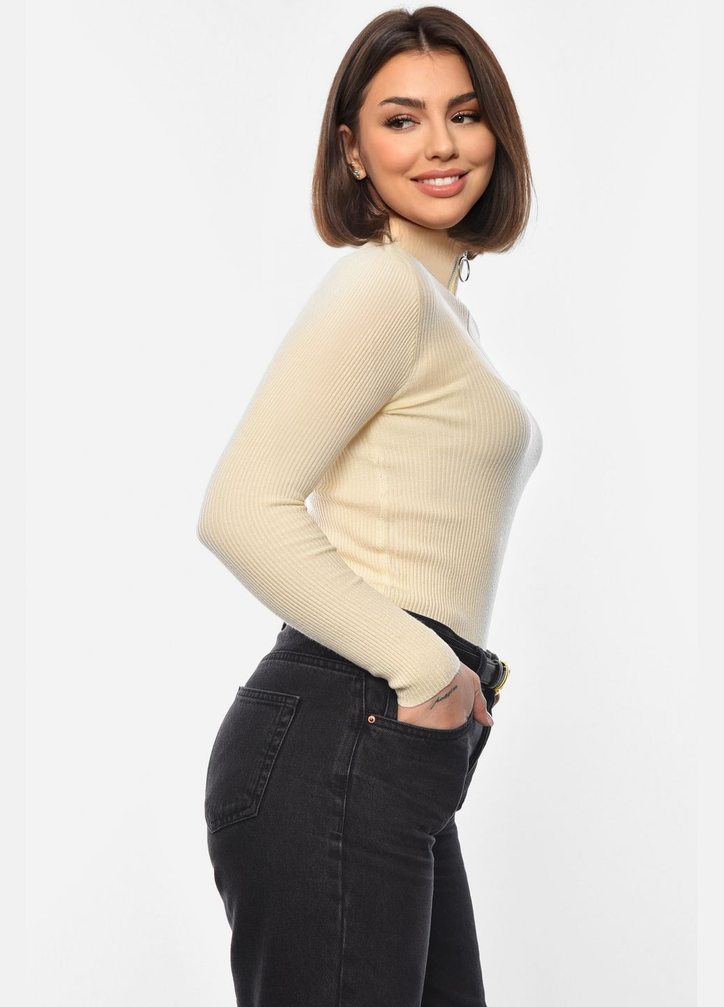 Гольф жіночий однотонний молочного кольору Let's Shop (308345997)