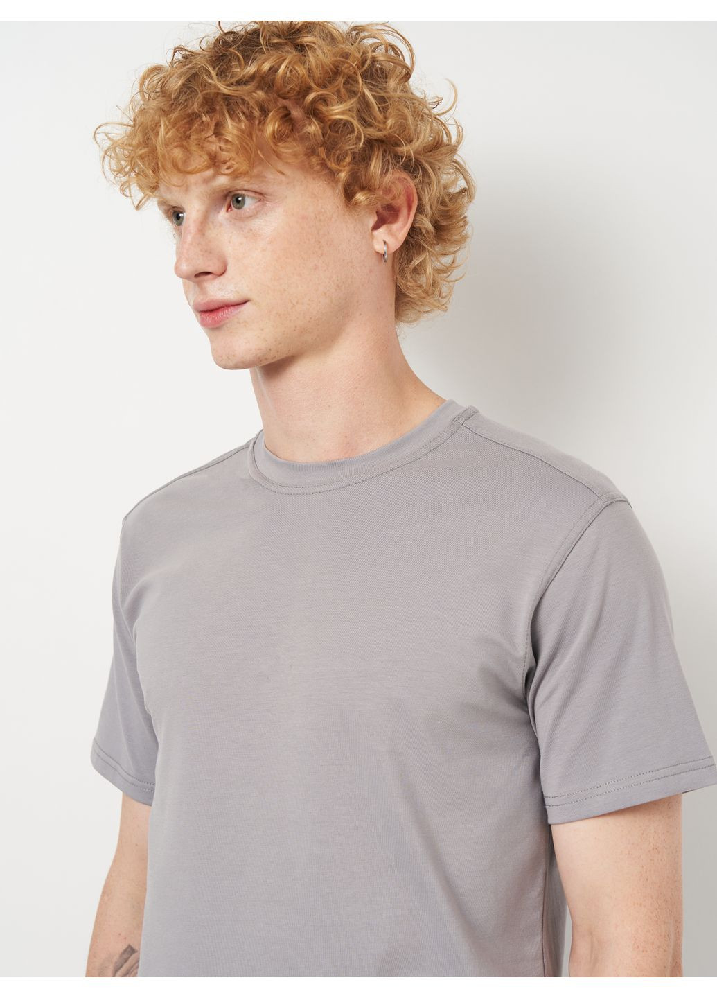 Серая футболка мужская с коротким рукавом Malta