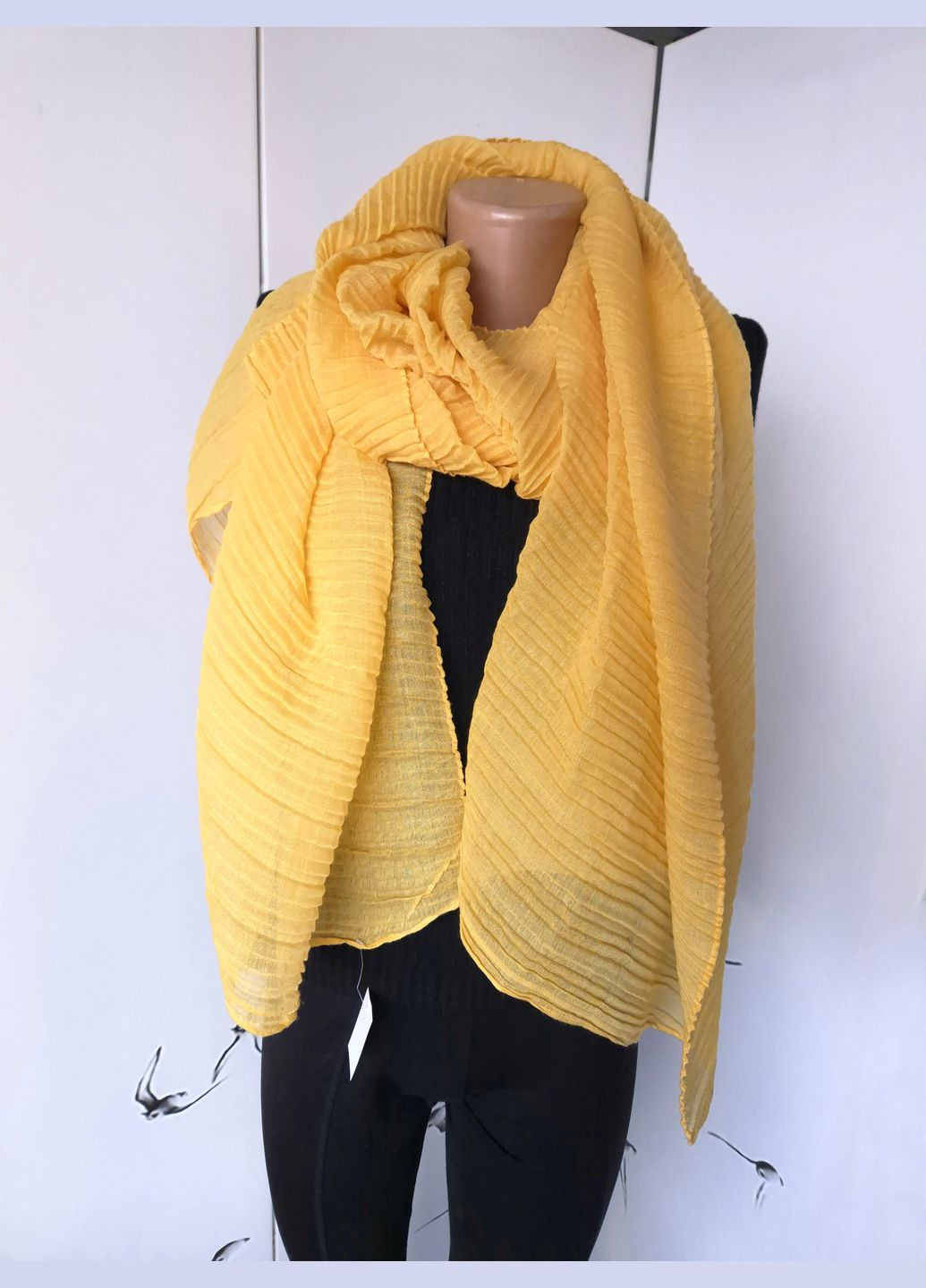 Шарф-палантин жіночий весна-осінь плісерований однотонний 184х92см No Brand (317973615)