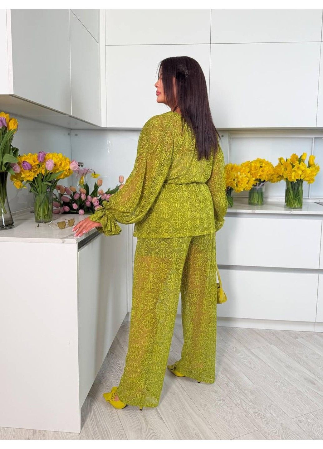 Брючный кружевной костюм двойка Арт: 7066.14, горчица, размер 64-72 No Brand (355469731)