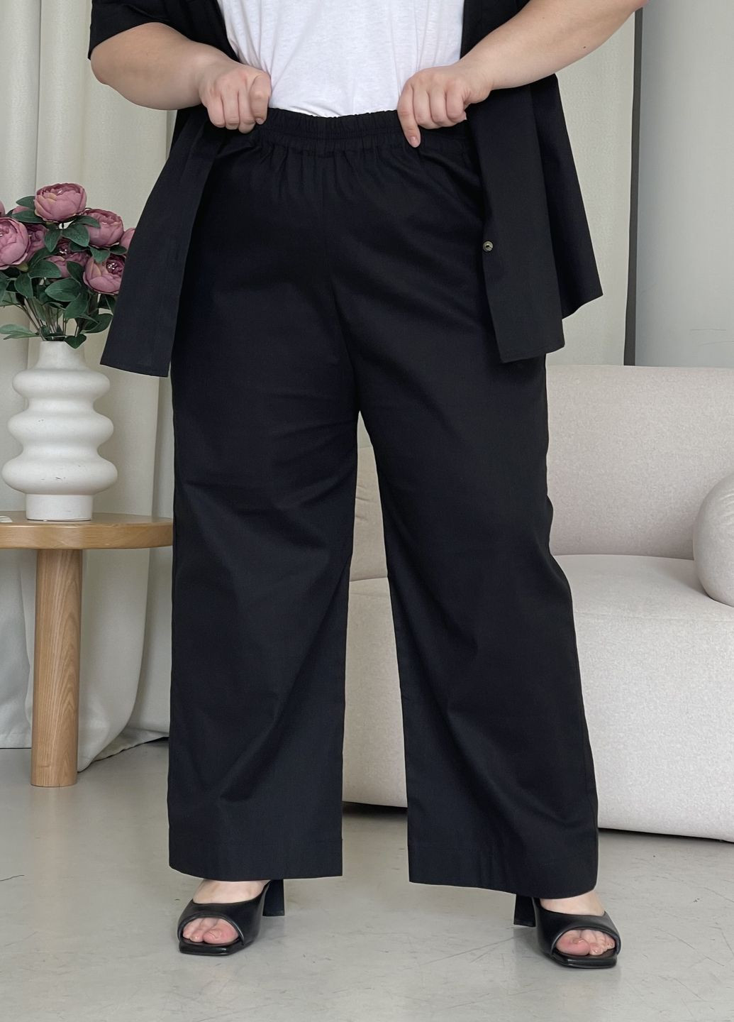 Льняний костюм з брюками палаццо та сорочкою чорний Лорен 100001201 Merlini (291120880)