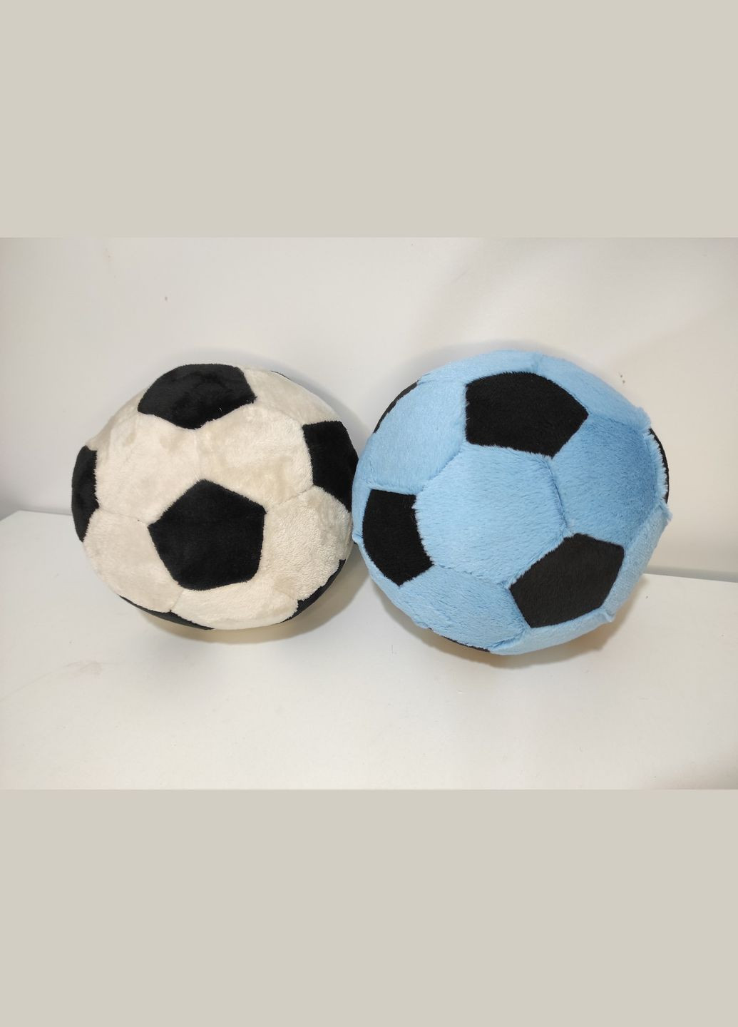 Подушка Футбольный мяч 25/25 см. No Brand (336960529)