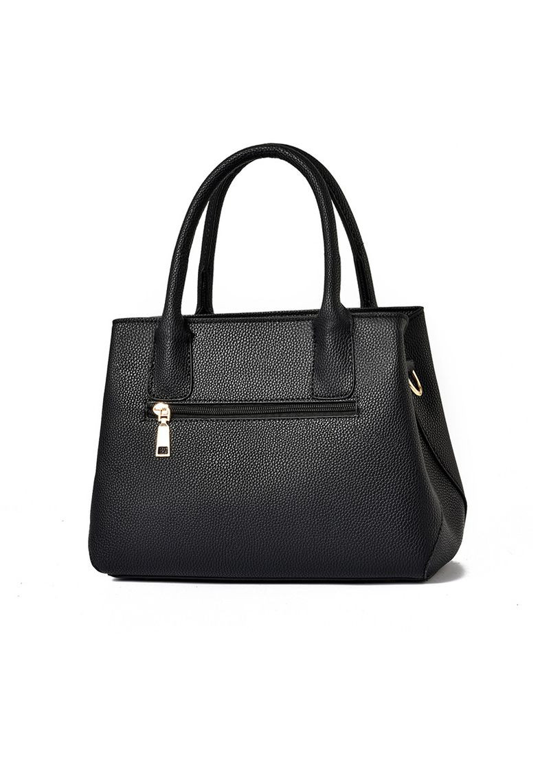 Стильная женская мини сумка экокожа с брелком на плечо для прогулок и повседневного использования сумочка черная ProDobro (363222459)