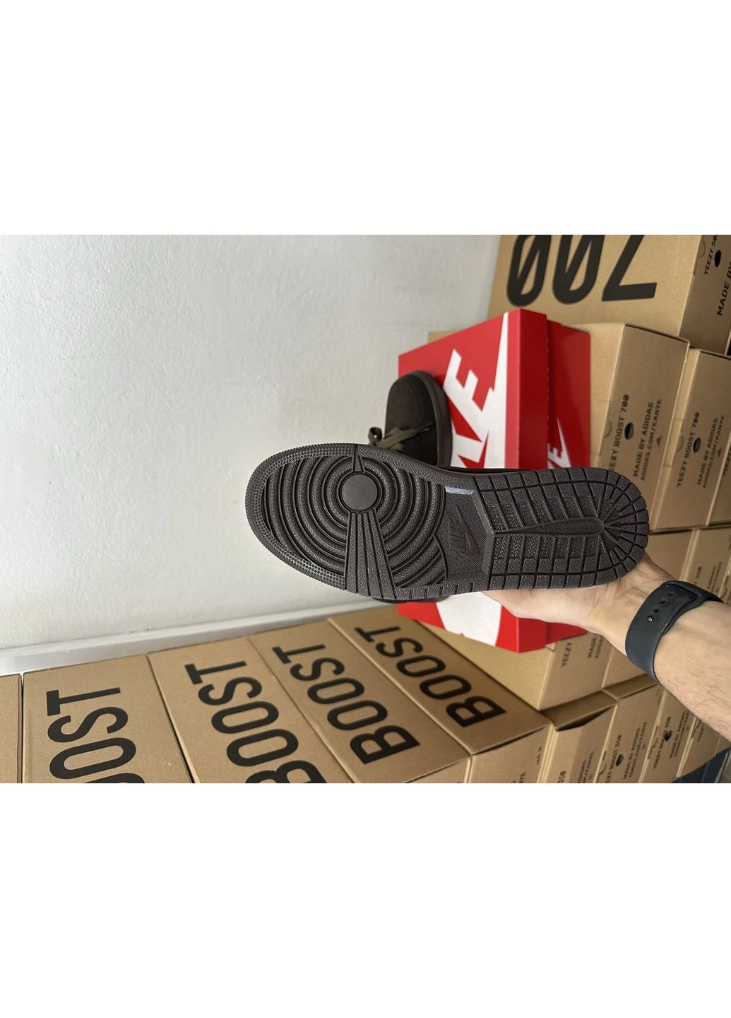Коричневые летние кроссовки nike air jordan 1 low og travis scott brown найк аир джордан No Brand