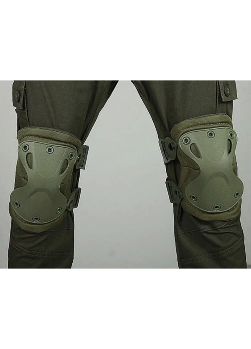 Комплект защиты Наколенники + налокотники из ударопрочного пластика (Черный) No Brand (332636702)