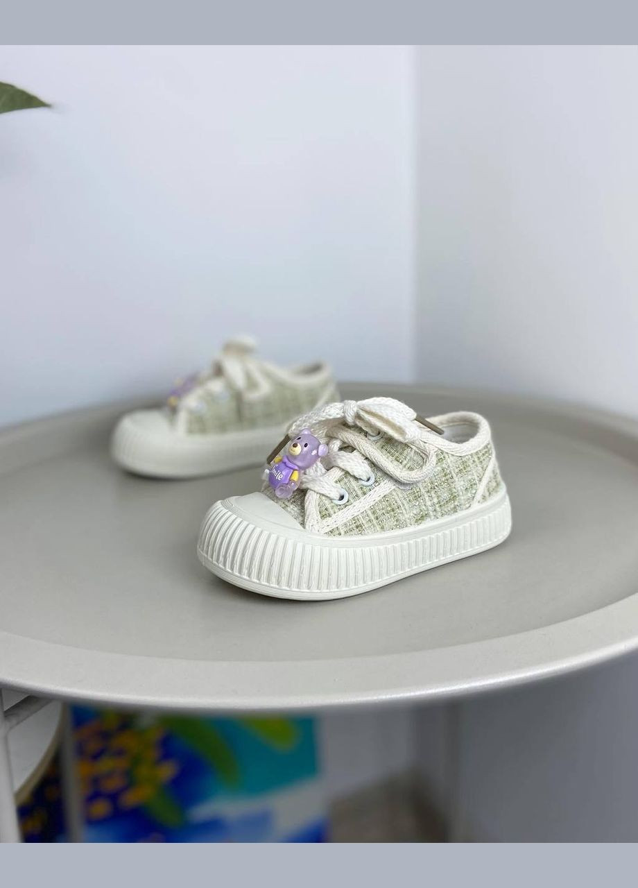 Белые детские кроссовки белые 1081 No Brand