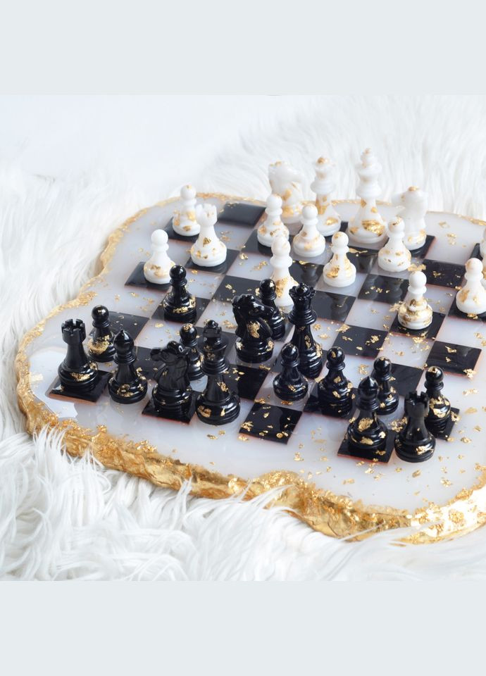 Настольная игра "Шахматы из эпоксидной смолы" SP2372, 30 х 30 см Spokiy (322948851)