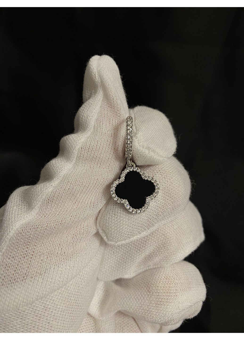 Серьги Клевер круглый замок серебряного цвета 36109 No Brand (370297735)