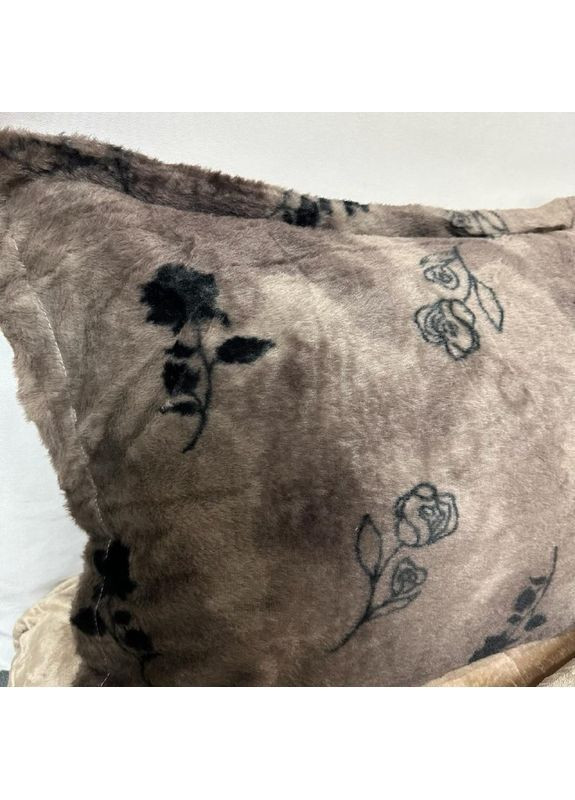 Эксклюзивное постельное белье "Хутро-велюр". Зимняя коллекция евро размер коричневого цвета. No Brand (371646147)