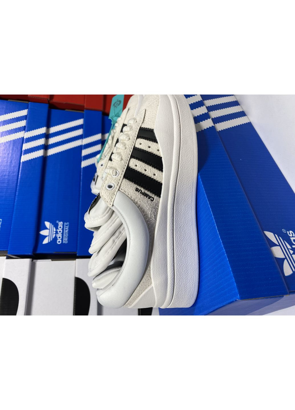 КРОСІВКИ ЖІНОЧІ ADIDAS CAMPUS X BAD BUNNY WHITE BLACK АДІДАС КАМПУС No Brand чорні демісезони (368647043)