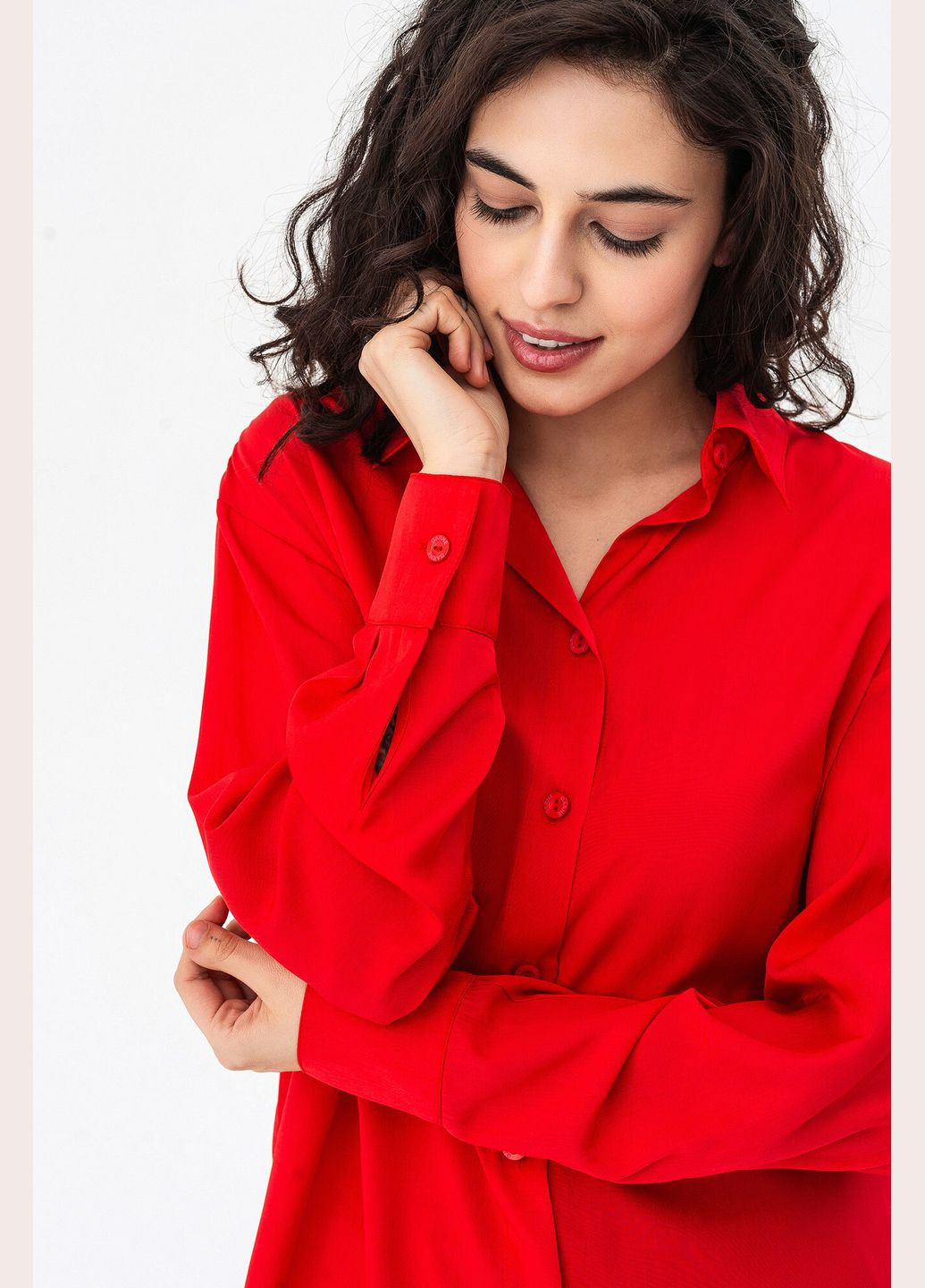 Красная кэжуал рубашка однотонная Garne с длинным рукавом