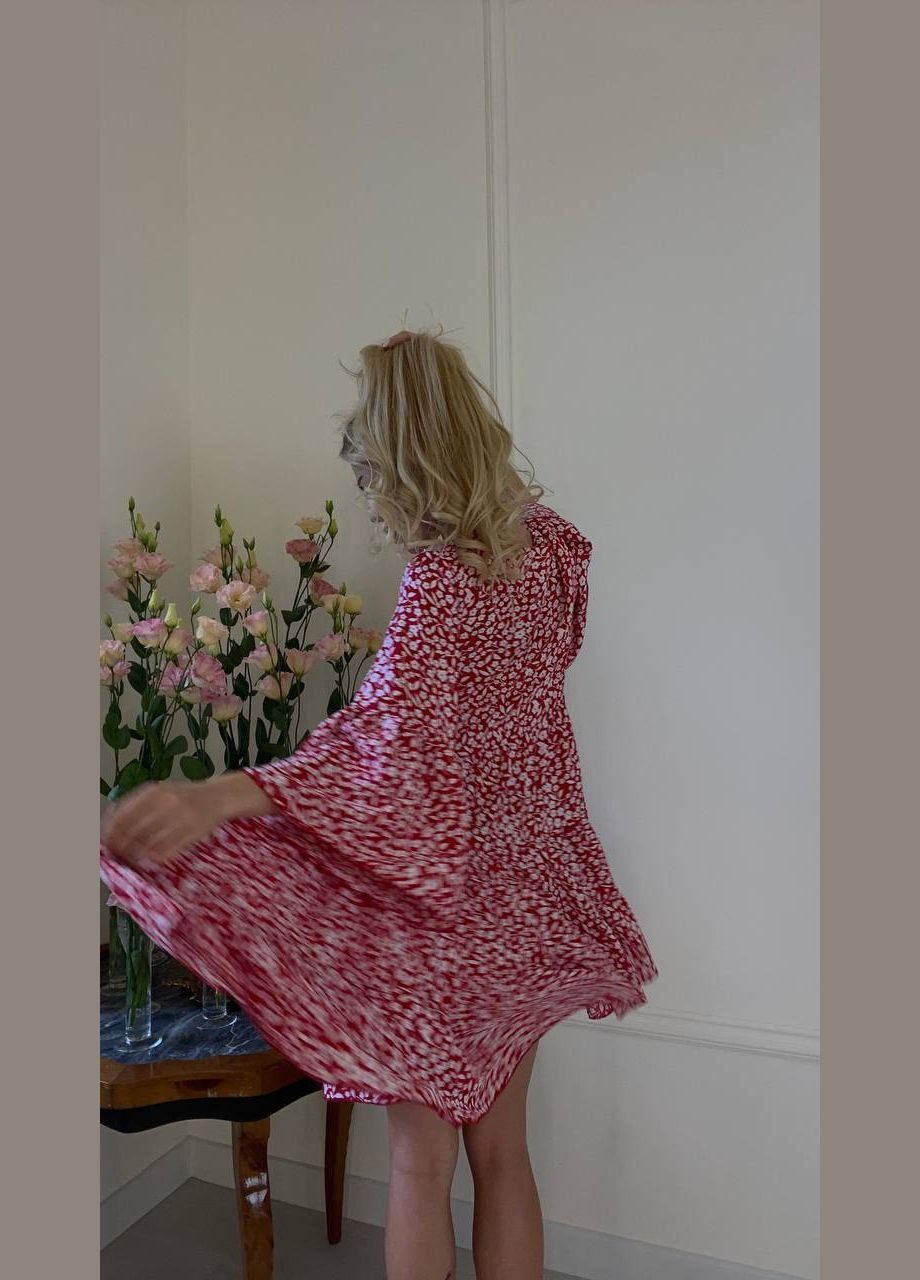 Красное повседневный нежное платье свободного кроя а-силуэт Adelante с цветочным принтом