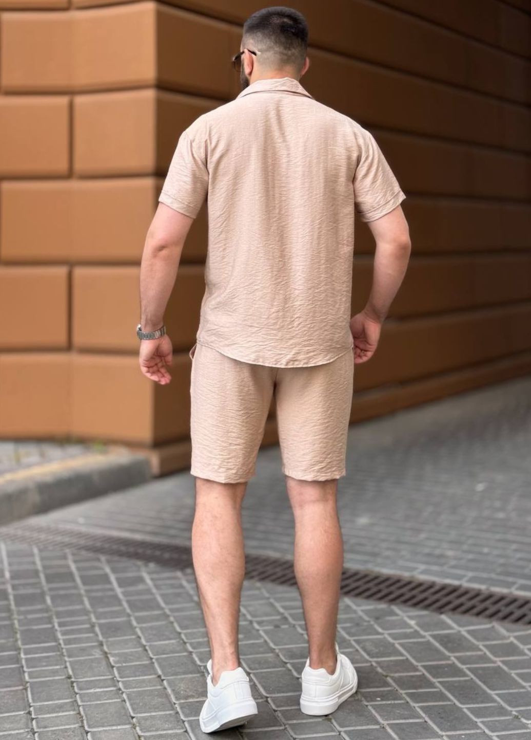 Бежевий літній базовий повсякденний легкий літній костюм двійка: сорочка + шорти з шортами Tik-Tak