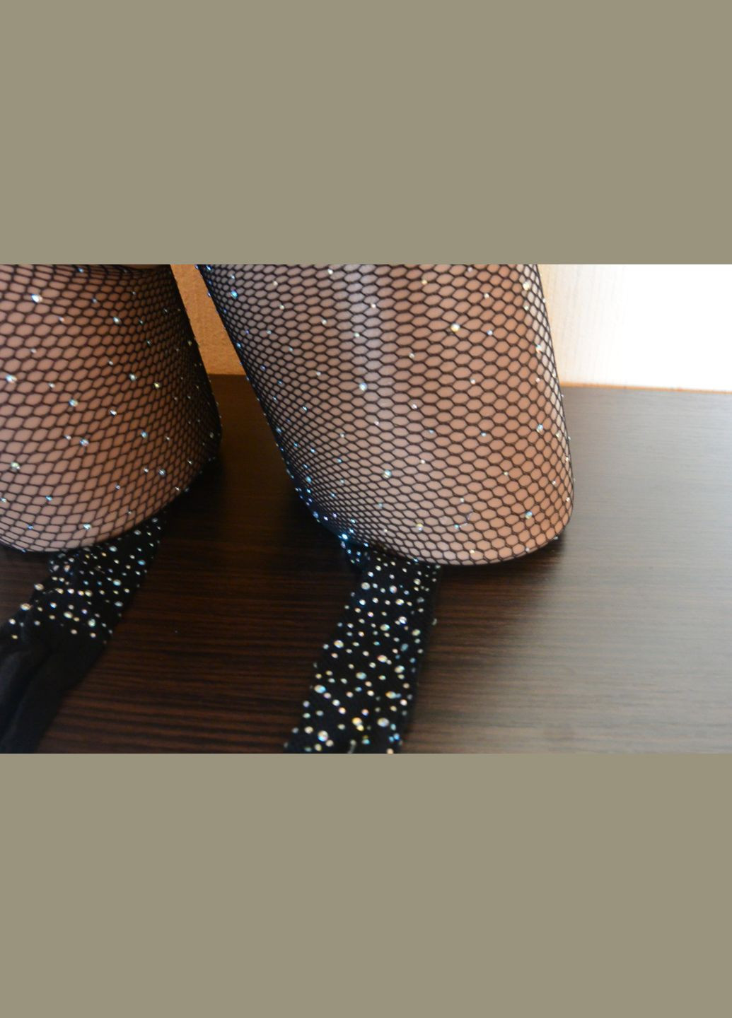 Набор сексуальных чулок и бра со стразами в маленькую сетку. No Brand (311600662)