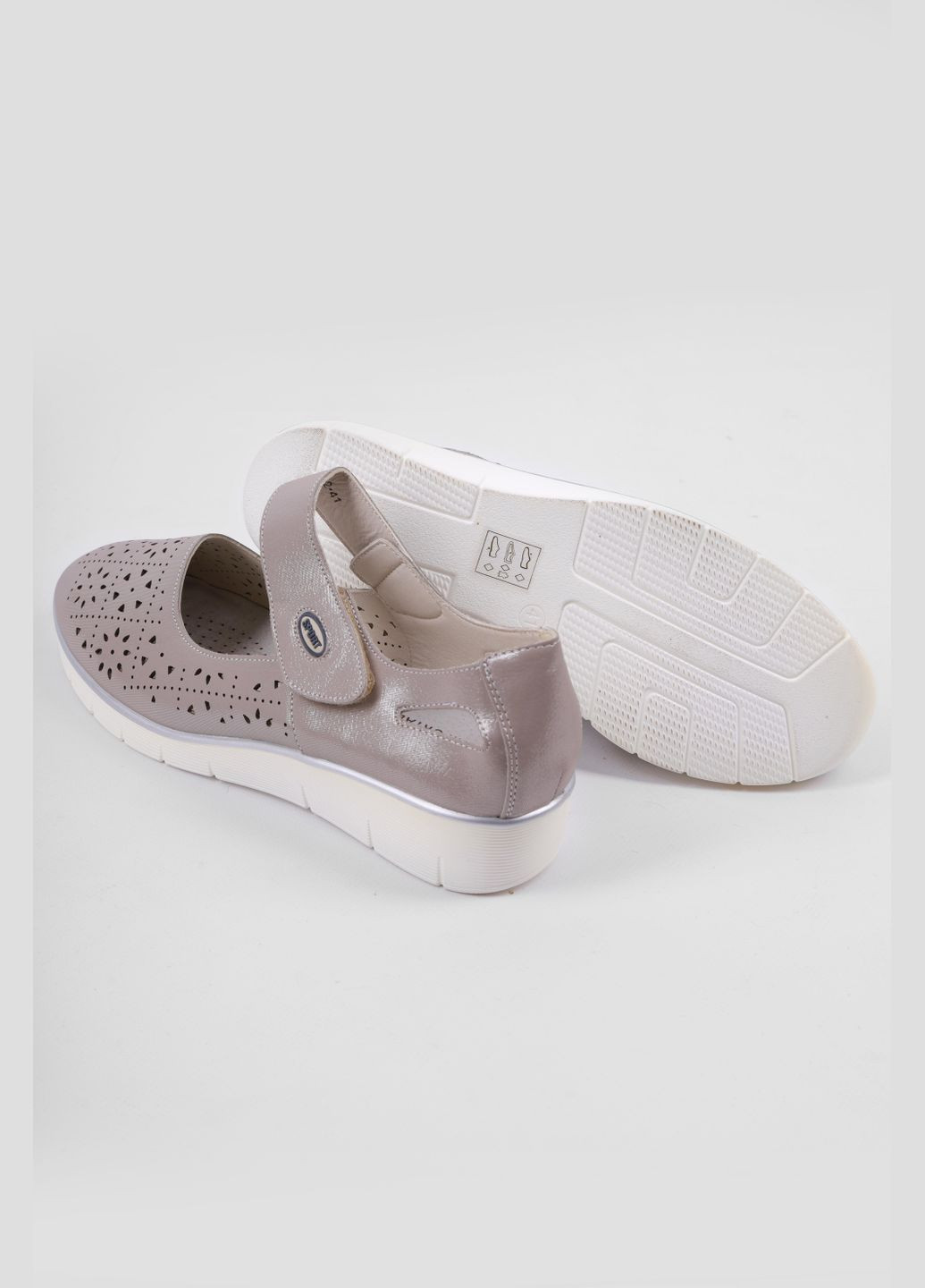 Туфлі жіночі сірого кольору Let's Shop (293055920)