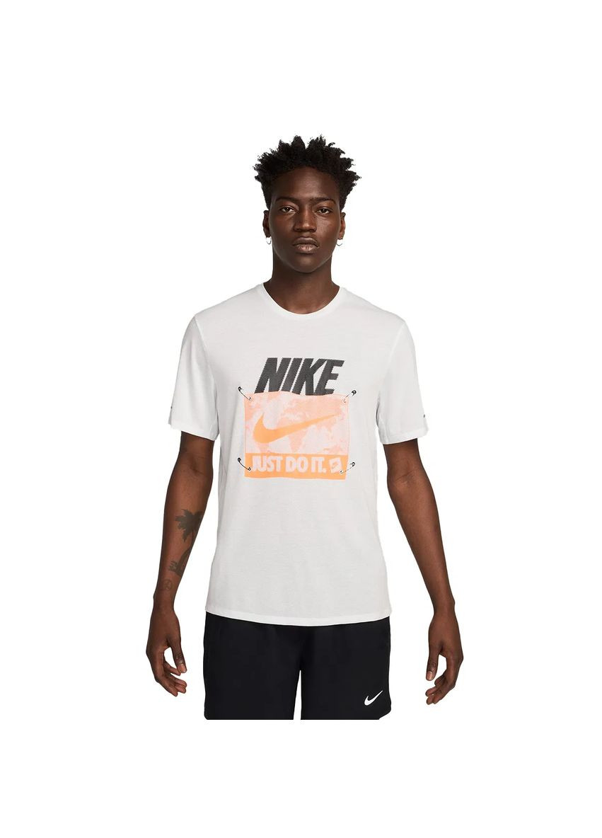 Белая мужская футболка dri-fit run energy ss top hj4158-121 Nike