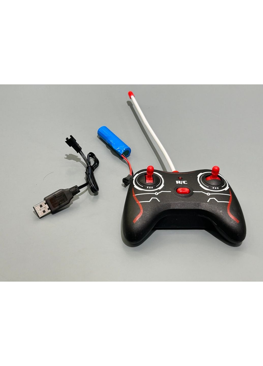 Трактор на радіокеруванні зі світловими ефектами 19см Зелений (CR1922) No Brand (366969787)