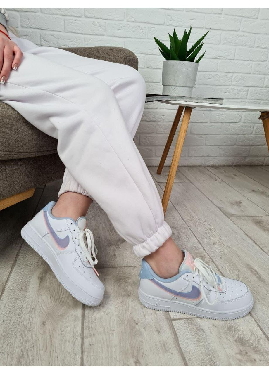 КРОСІВКИ ЖІНОЧІ NIKE AIR FORCE 1 WHITE BLUE PINK НАЙК АІР ФОРС 1 ПРЕМІУМ No Brand рожеві демісезони (367115103)