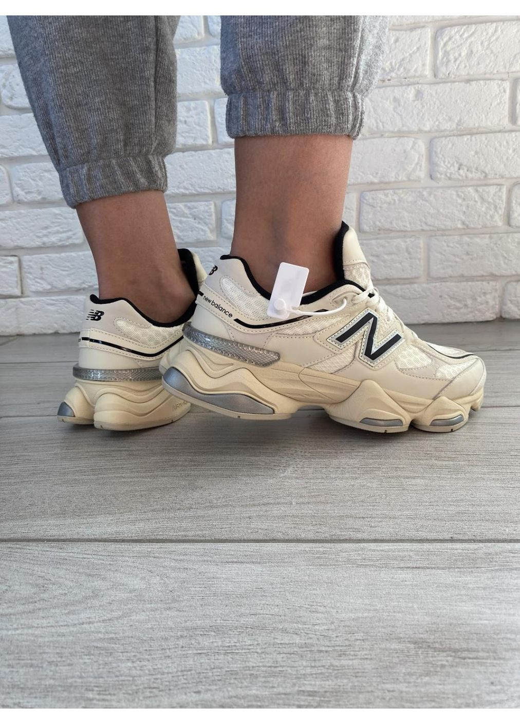 КРОСІВКИ ЖІНОЧІ NEW BALANCE 9060 CREAM BLACK НЬЮ БЕЛАНС 9060 No Brand чорні демісезони (367176110)