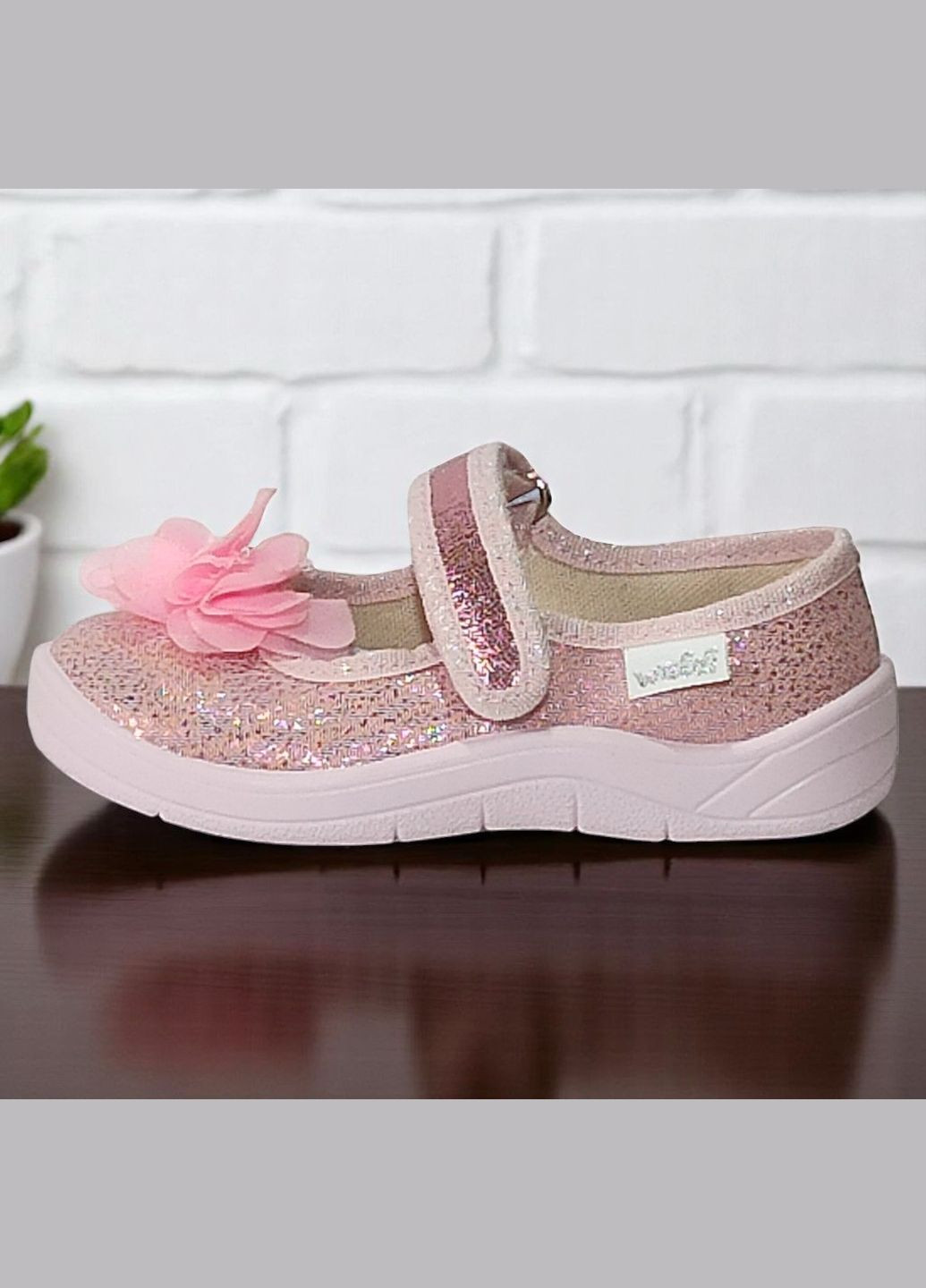 Розовые ортопедические тапочки на липучке для девочки сменка в садик валди Waldi с бантом, с цветами