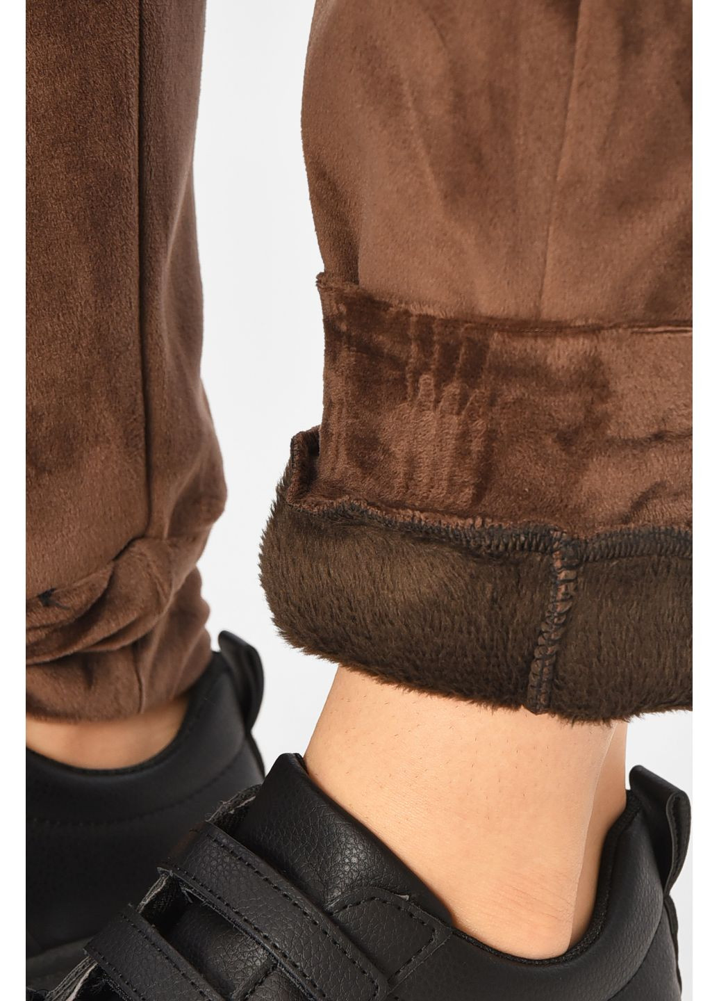 Спортивные штаны женские на искусственном меху тёмно-коричневого цвета Let's Shop (364485093)