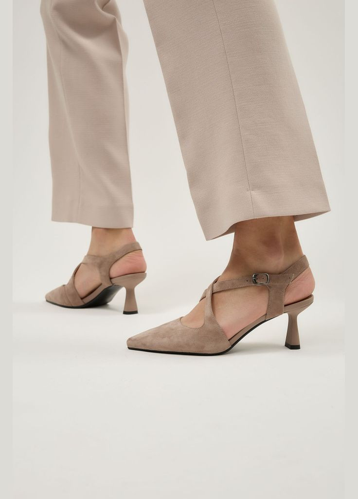 Бежевые босоножки 198664 Lonza