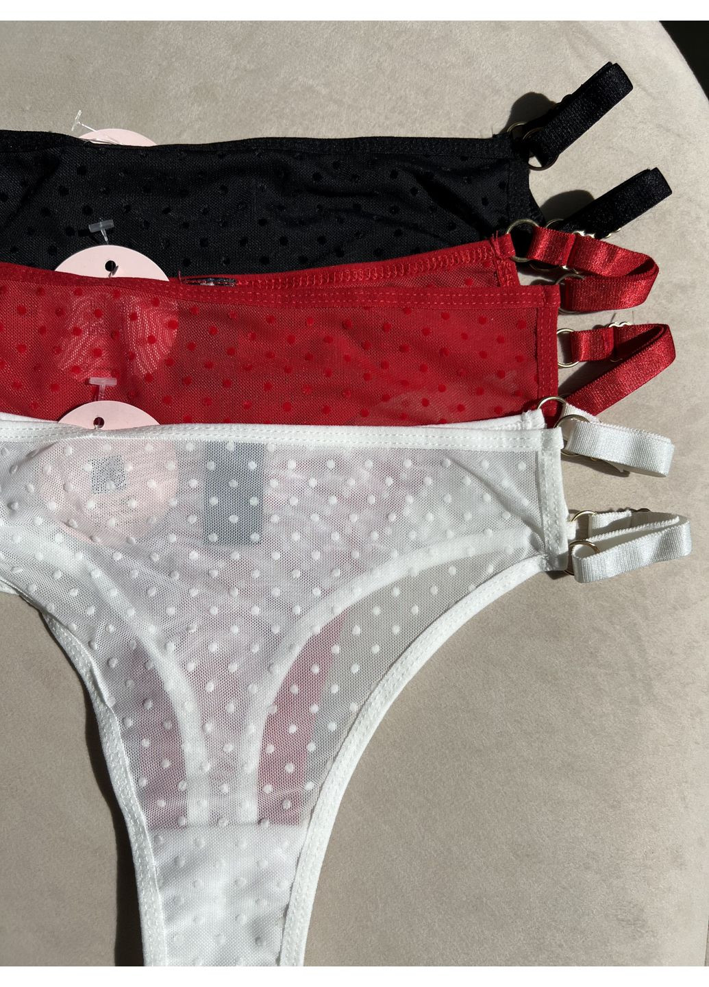 Стринги в горошек с боковыми лямками черные Vanilya Secret (365267967)