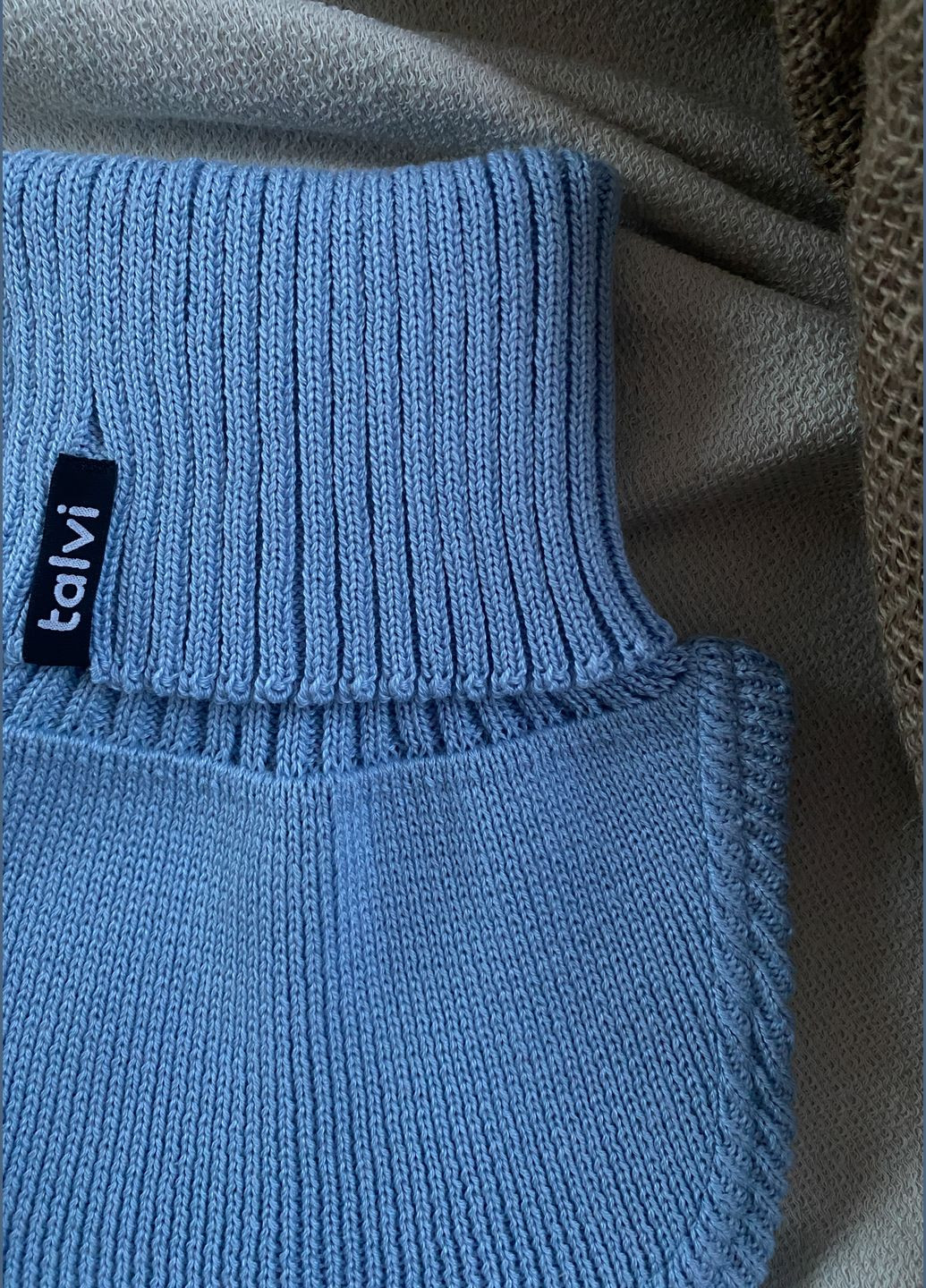 Стильна дитяча в'язана манишка Talvi Айріс (313401923)