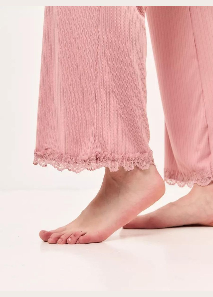 Рожева всесезон піжама брючна еластичний рубчик julia набір майка брюки з декором рюші майка + штани No Brand Піжама в еластичний рубчик Julia