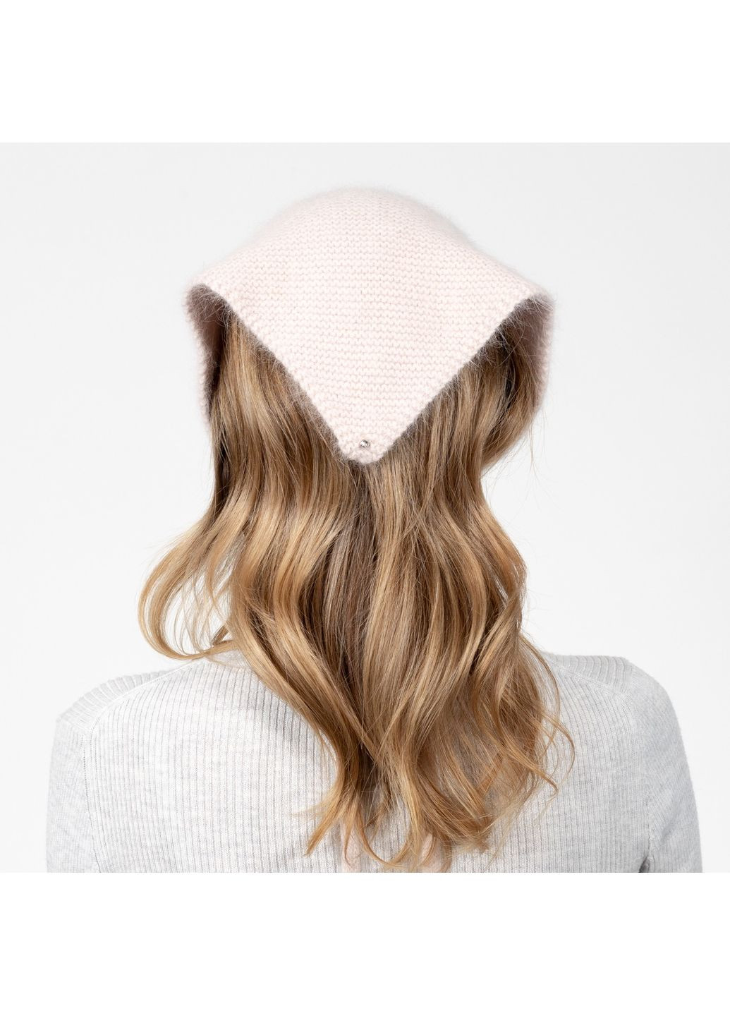 Косинка жіноча в'язана ангора бежева АІША LuckyLOOK 592-858 (322790822)