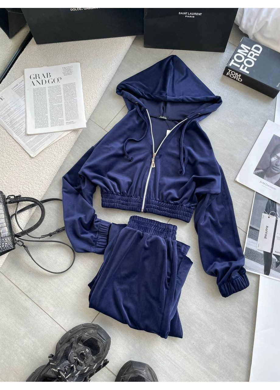 Жіночий велюровий костюм Avanti (361855378)