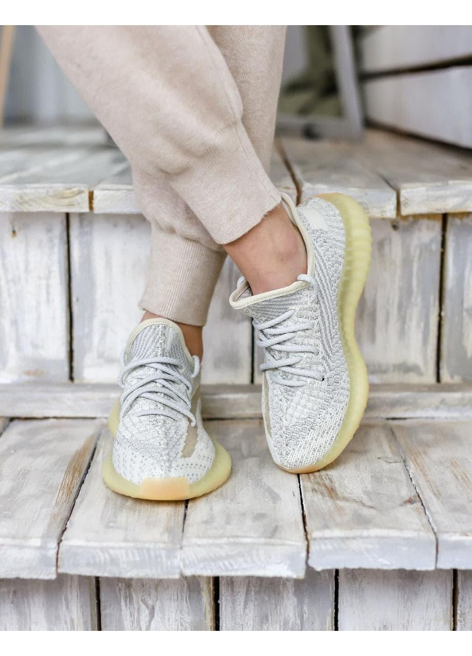 КРОСІВКИ ЖІНОЧІ ADIDAS YEEZY BOOST 350 V2 LUDMARK 2 АДІДАС ІЗІ БУСТ No Brand сірі демісезони (367168700)