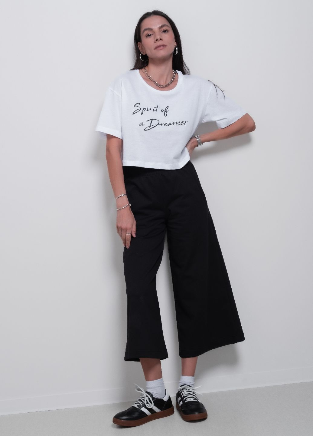 Футболка жіноча S-5 біла з принтом 344047 Power - (300841380)