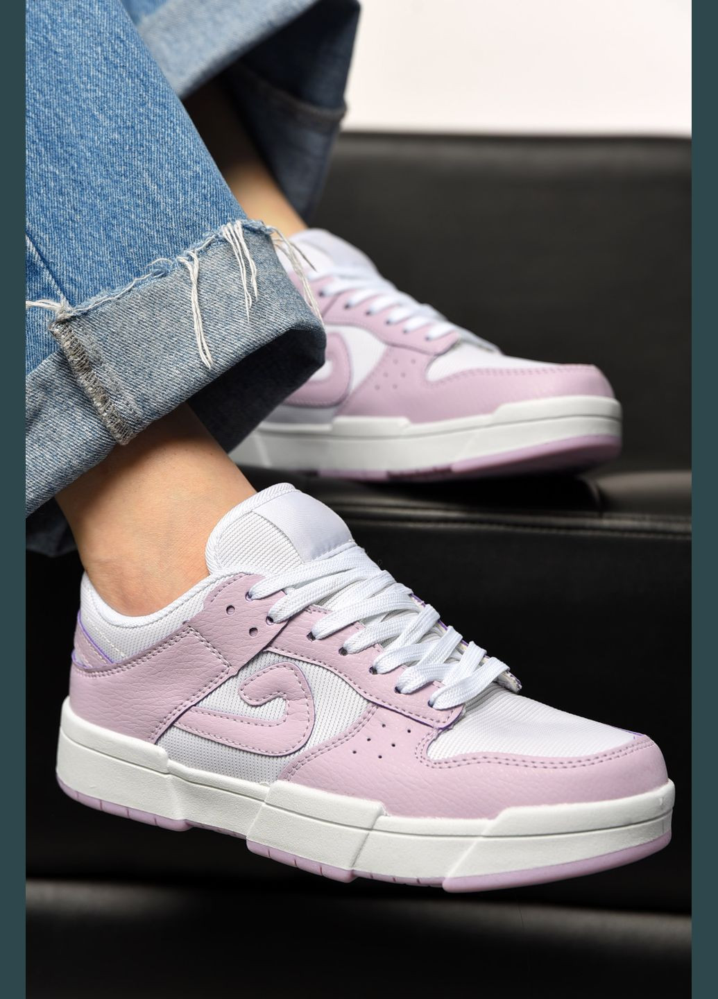 Кросівки жіночі біло-бузкового кольору на шнурівці Let's Shop білі демісезони (322765419)