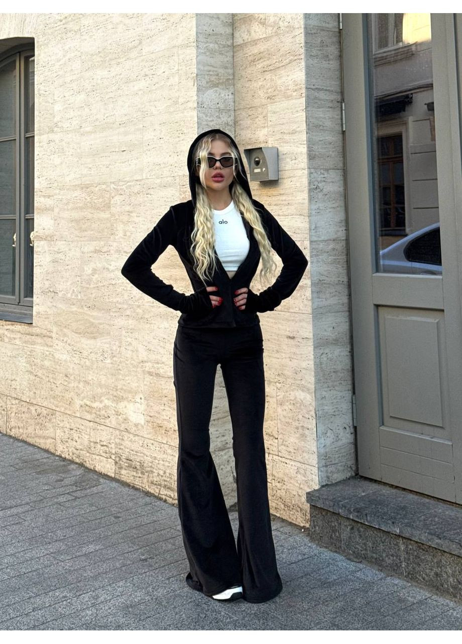 Велюровий жіночий костюм з штанами та кофтою Adelante (359381108)