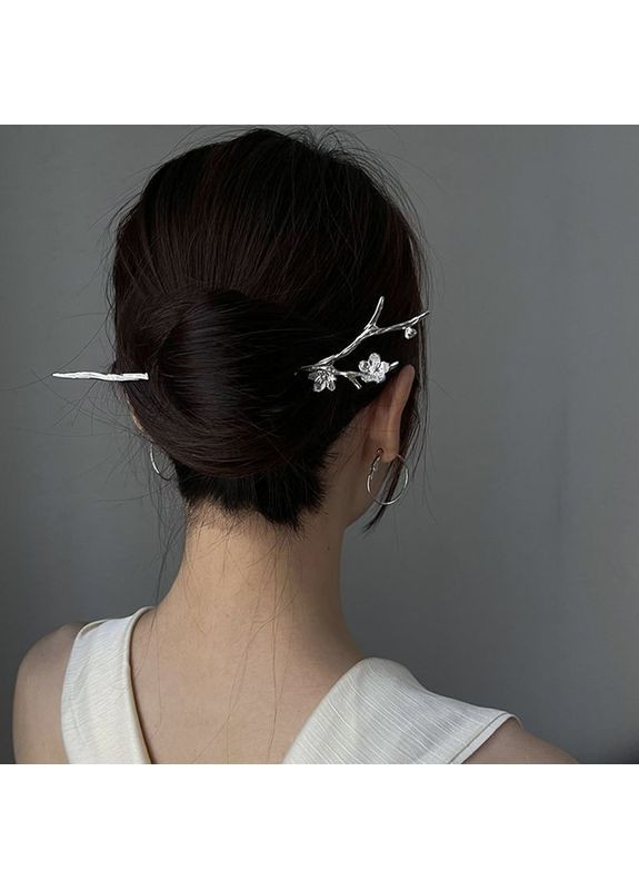 Металева паличка-шпилька китайська для волосся у формі гілочки з квітами в подарунковій упаковці No Brand (352474448)