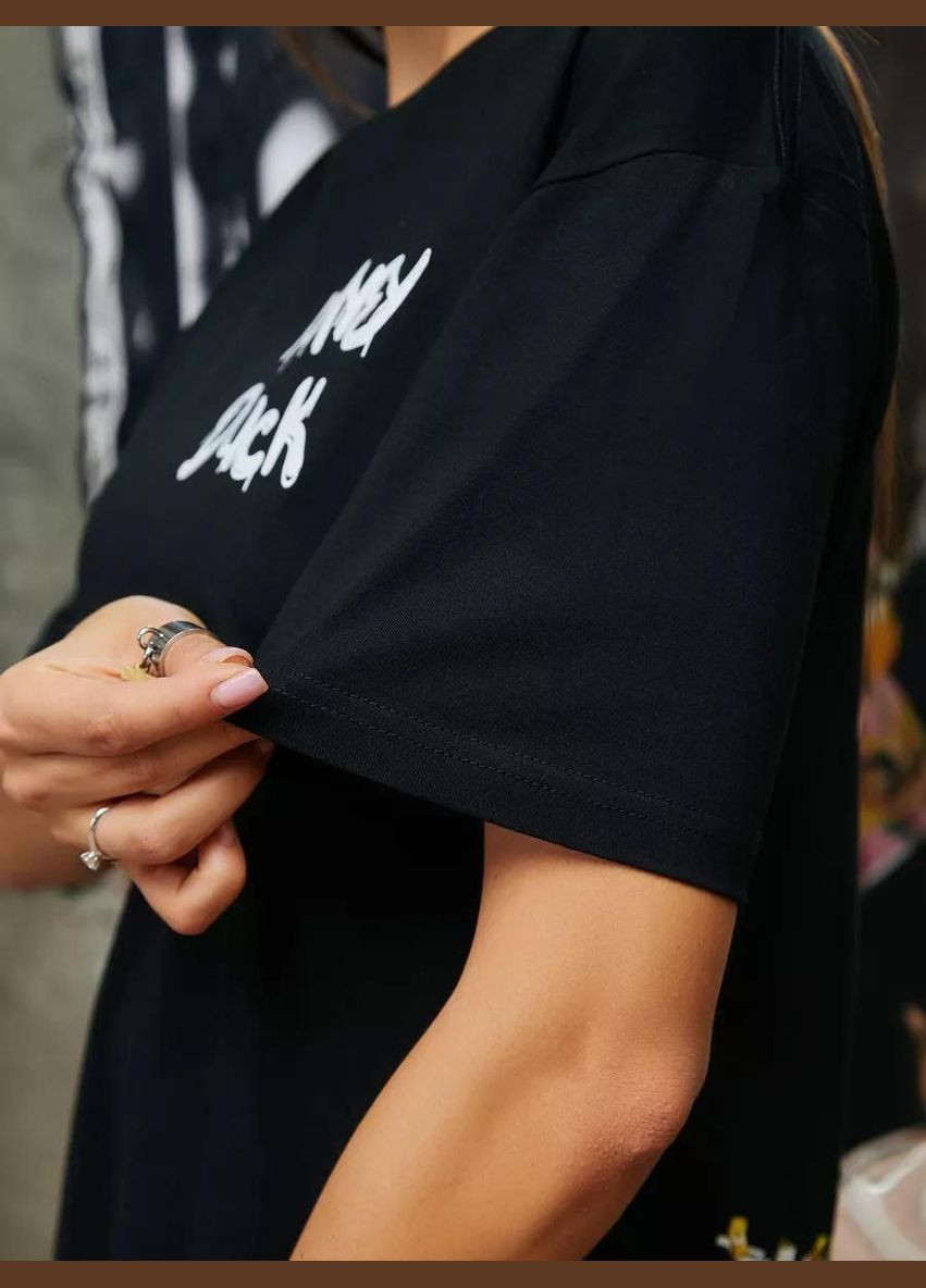 Футболка жіноча зручна з модним яскравим принтом малюнок Даффі Дак колір чорний No Brand Футболка Даффі Дак Daffi Dack - (330266894)