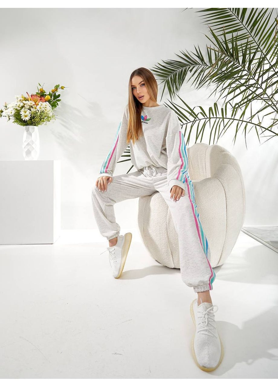 Жіночий спортивний костюм Україна (358644025)