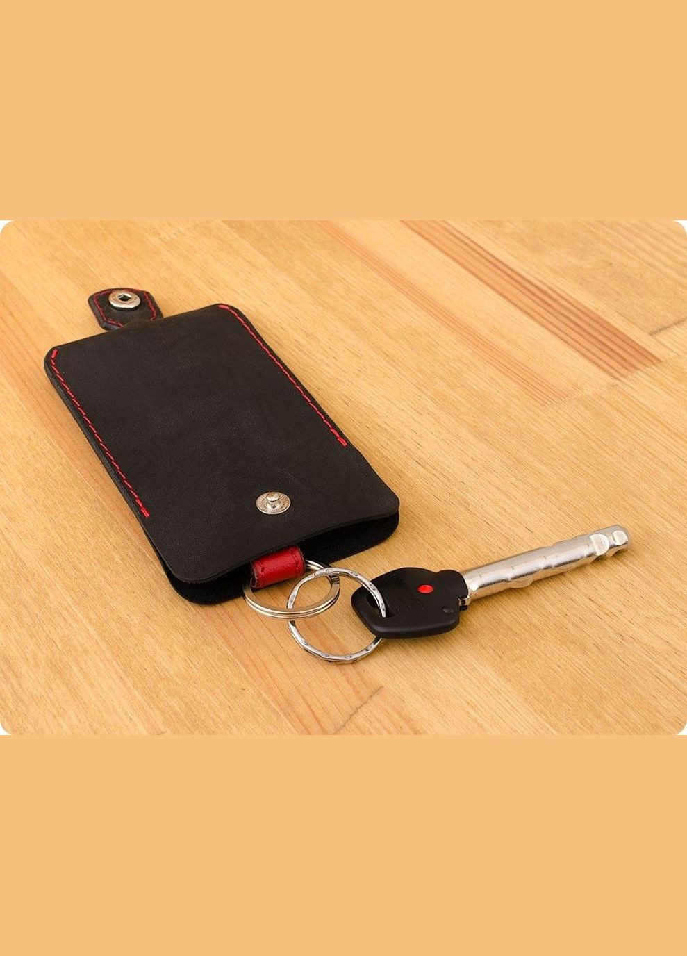 Кожаная ключница 1.0 черная с красным (A-026102) BlankNote (330144419)