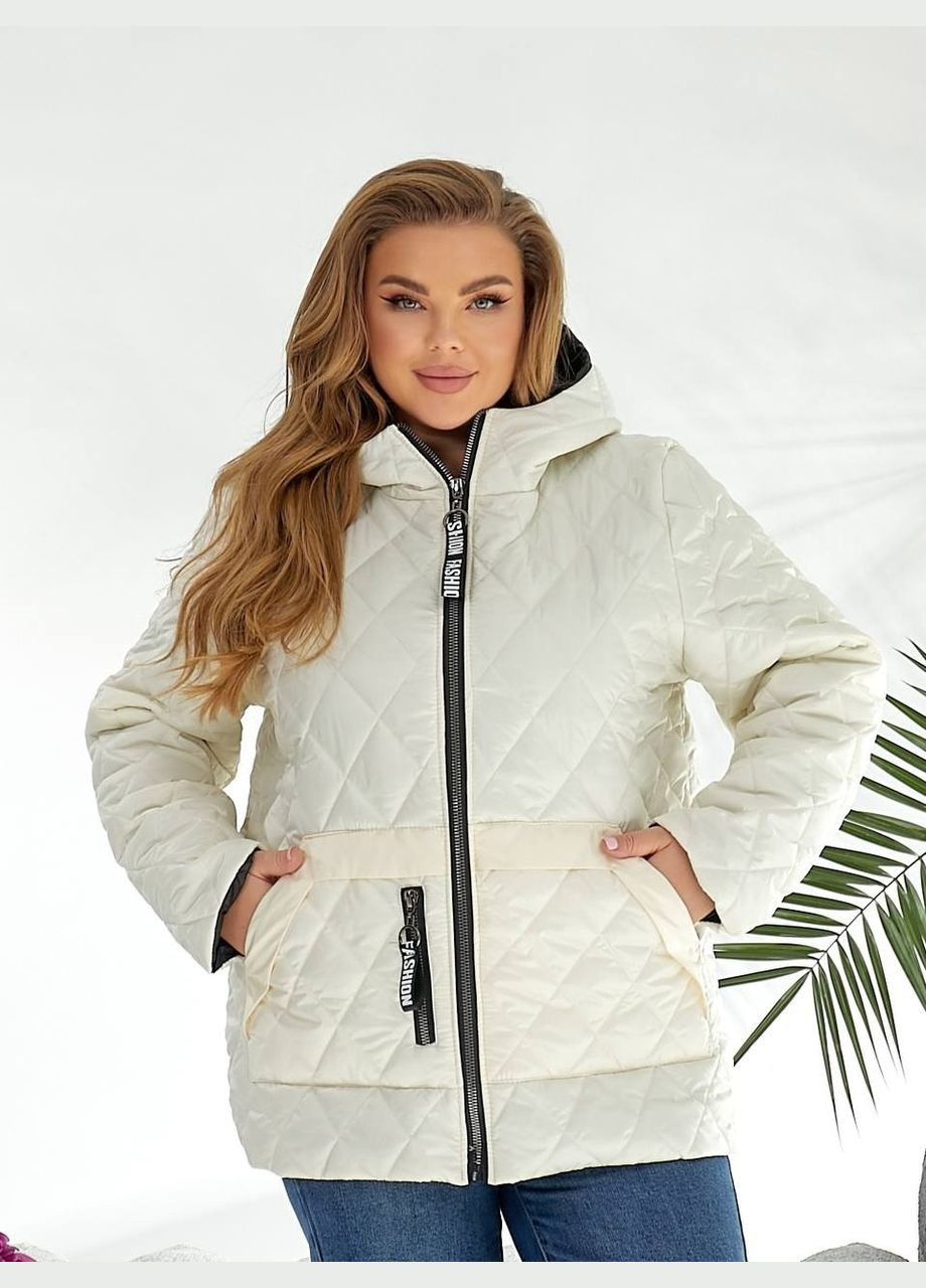 Молочна демісезонна жіноча куртка батал демісезонна стьобана молочна коротка на блискавці з капюшоном великих розмірів Viki Куртка