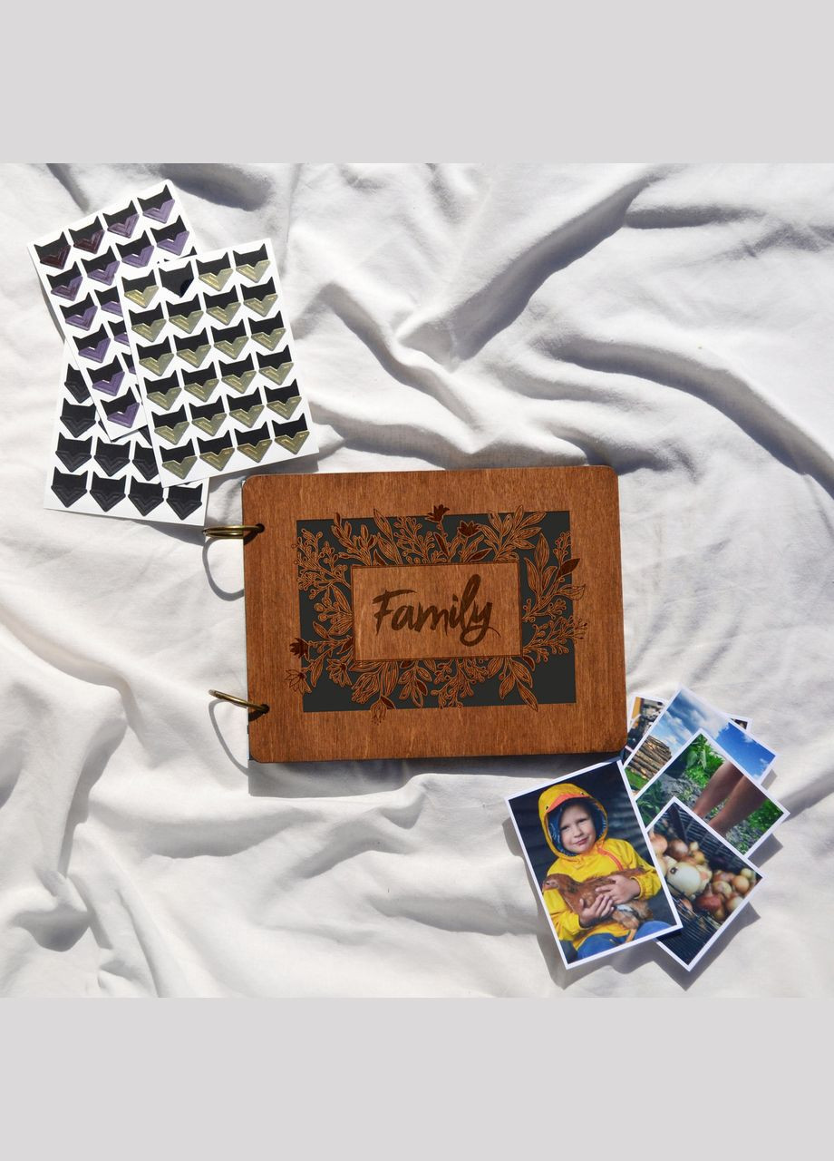 Крафтбук "FAMILY" з темною обкладинкою та чорними сторінками Your Magnets (336954817)