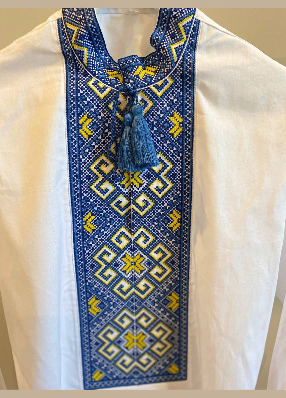 Блакитна чоловіча вишиванка в темно-синьому кольорі Lelyk візерунок геометричний бязь (303278353)