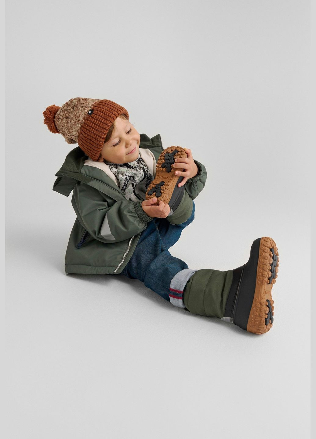 Зимние сапоги зимние Reima